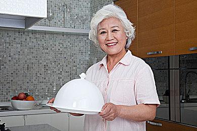 开放世界RPG《Elex 2》新演示 史诗般科幻体验